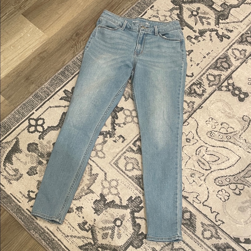 Old Navy High-Rise Wow Super Skinny Jeans